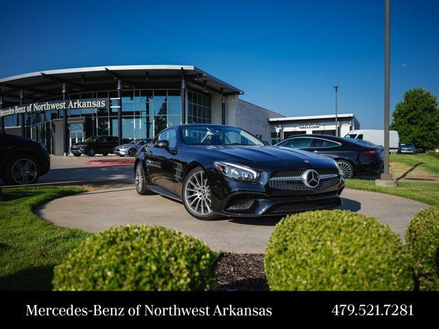 Used 2017 Mercedes-Benz SL 550 image 1
