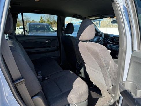 Used 2022 Honda Pilot Sport image 12