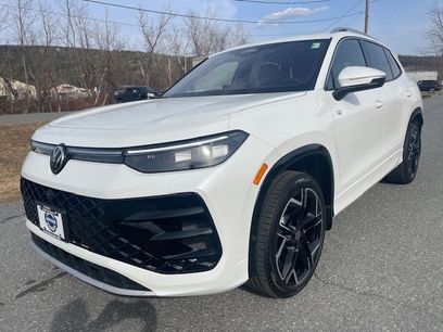 New 2026 Volkswagen Tiguan SEL R-Line