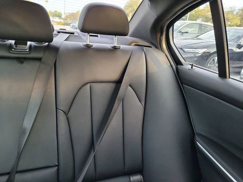 Used 2021 BMW 330i Sedan w/ Driving Assistance Package image 6