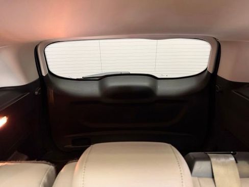 Used 2017 Ford Escape Titanium FWD image 23