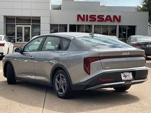 Used 2025 Kia K4 FWD image 6