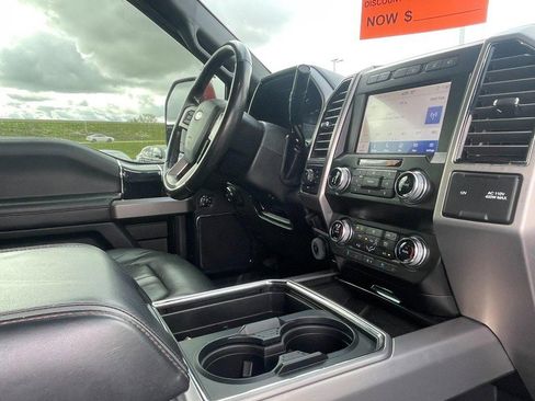 Used 2020 Ford F250 Platinum w/ FX4 Off-Road Package AWD/4WD image 6