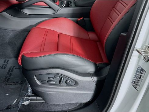 New 2026 Porsche Cayenne Coupe image 22