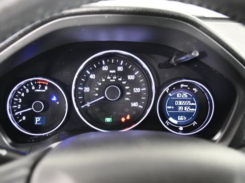 Used 2021 Honda HR-V Sport image 18