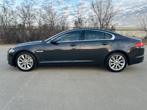 Used 2013 Jaguar XF 3.0 RWD image 9