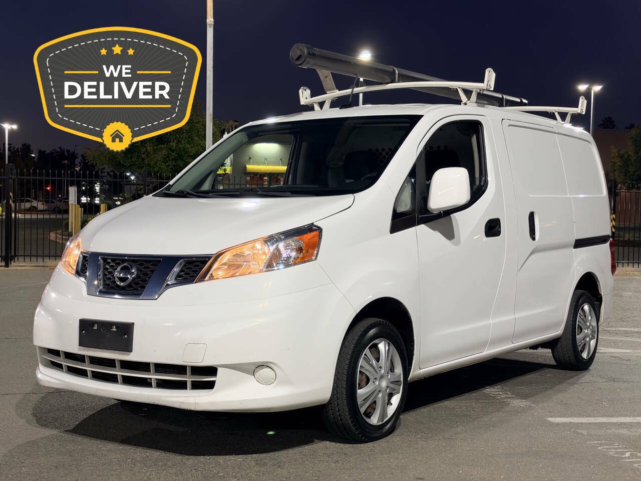 Used 2020 Nissan NV200 SV FWD image 1