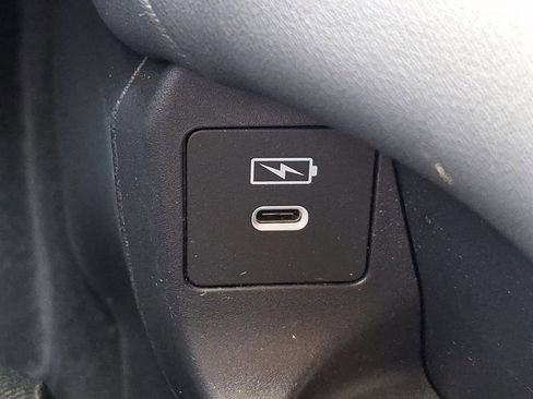 Certified 2024 Honda HR-V LX image 24