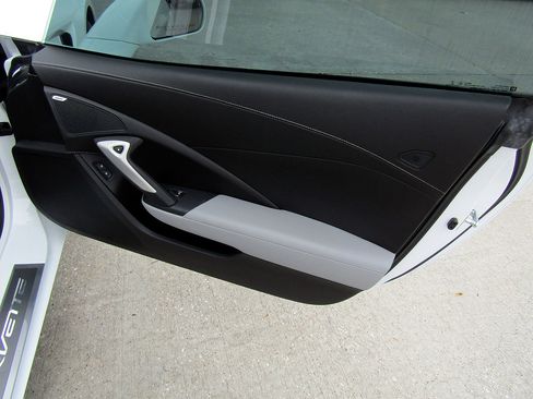 Used 2016 Chevrolet Corvette Stingray Coupe w/ 2LT Preferred Equipment Group RWD image 10