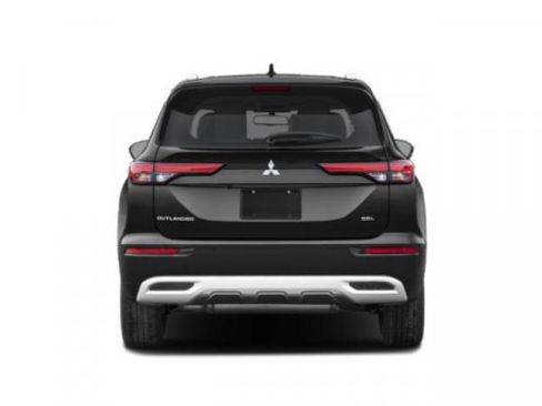 Used 2023 Mitsubishi Outlander SEL image 6