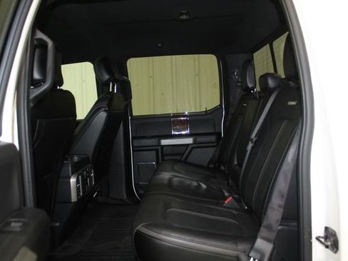 Used 2016 Ford F150 Platinum w/ Equipment Group 701A Luxury AWD/4WD image 18
