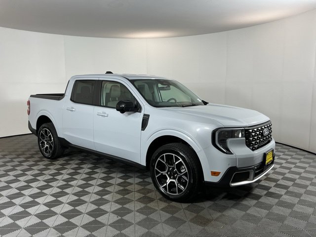 Used 2026 Ford Maverick Lariat AWD/4WD image 3