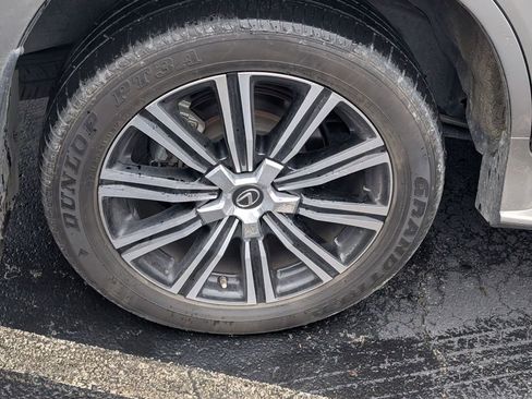 Used 2018 Lexus LX 570 4WD image 24