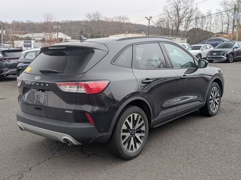 Used 2020 Ford Escape SE Sport image 2