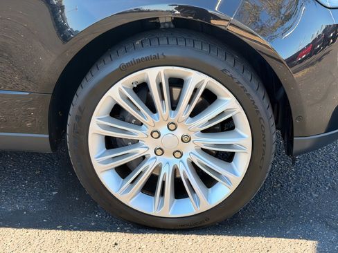 Used 2019 Land Rover Range Rover Supercharged image 9