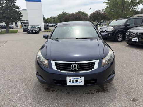 Used 2009 Honda Accord EX image 2