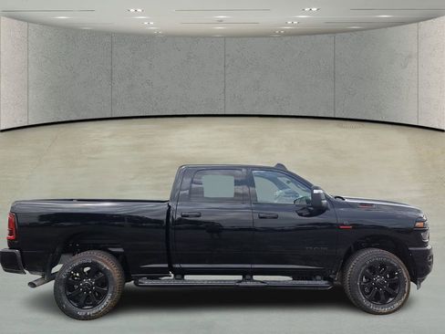 New 2025 RAM 2500 Big Horn image 6