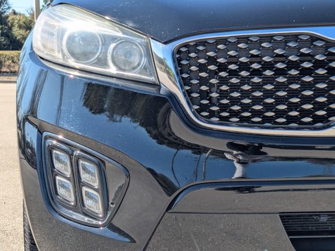 Used 2016 Kia Sorento SX w/ SXL Technology Package image 10