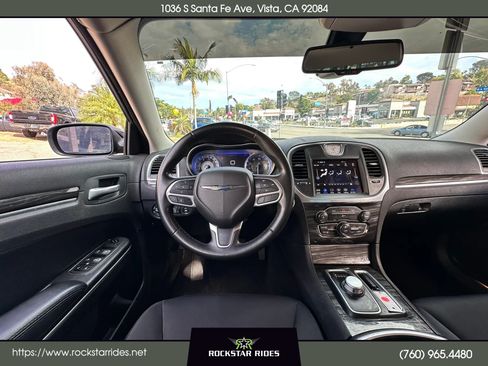 Used 2021 Chrysler 300 Touring w/ Sport Appearance Package RWD image 27