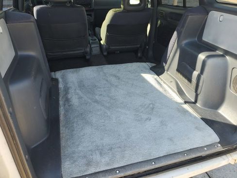 Used 1997 Toyota RAV4 2WD 4-Door image 24