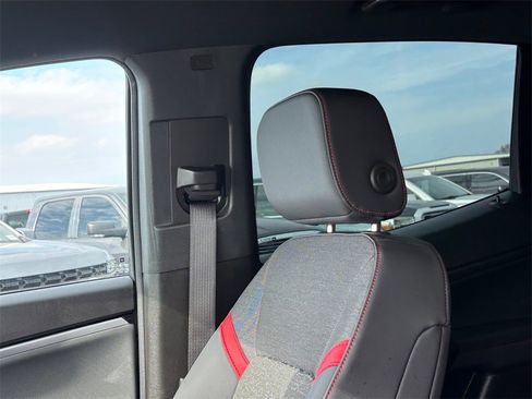 Certified 2024 Chevrolet Colorado Z71 w/ Z71 Convenience Package 2 image 13