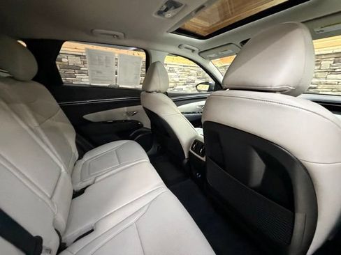 Certified 2022 Hyundai Tucson SEL w/ Convenience + Premium Package AWD/4WD image 33
