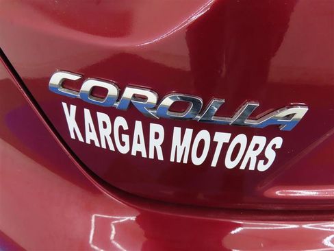 Used 2022 Toyota Corolla SE FWD image 9