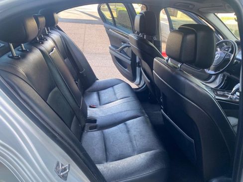 Used 2012 BMW 528i xDrive Sedan AWD/4WD image 20