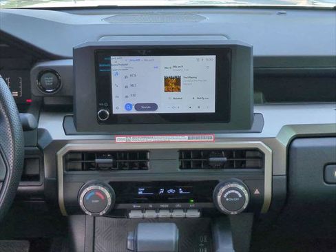 Certified 2026 Toyota Tacoma SR5 image 17