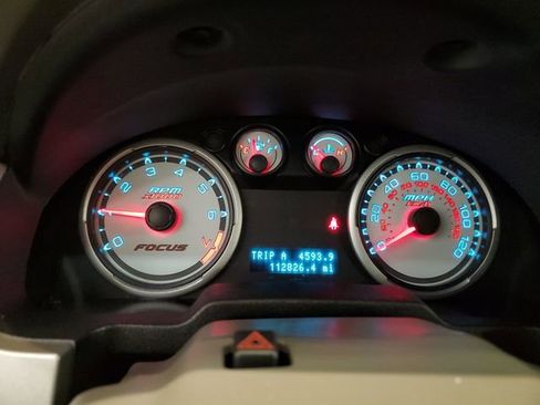 Used 2010 Ford Focus SEL image 17