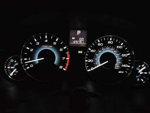 Used 2010 Subaru Outback 2.5i Premium w/ Protection Package 1A image 17