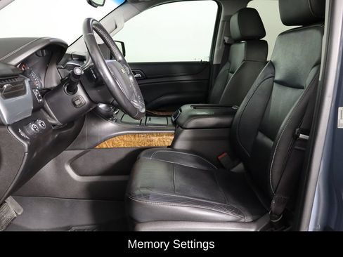 Used 2016 Chevrolet Tahoe LTZ AWD/4WD image 13