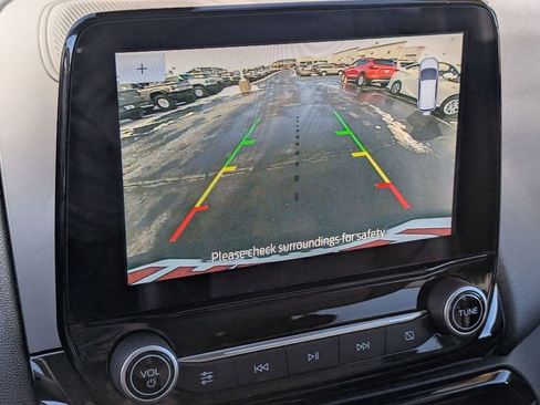 Used 2020 Ford EcoSport Titanium image 3