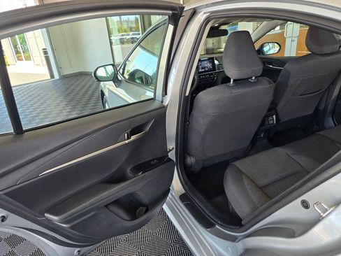 Used 2025 Toyota Camry LE FWD image 34