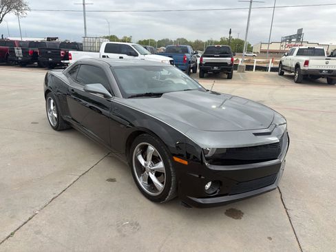 Used 2012 Chevrolet Camaro SS w/ Orange Stripe Package image 4