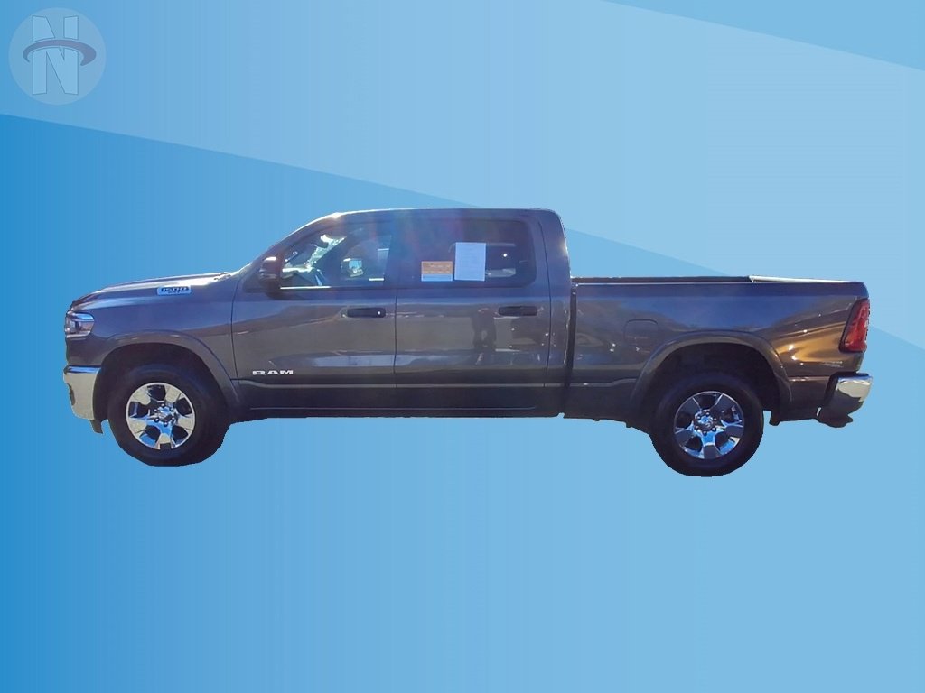 Certified 2025 RAM 1500 Big Horn AWD/4WD image 5