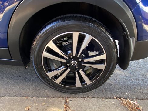 Used 2020 Nissan Kicks SR w/ SR Premium Package image 19