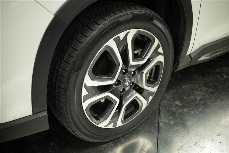 Used 2023 Subaru Ascent Limited AWD/4WD image 4