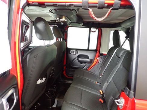 Used 2019 Jeep Wrangler Unlimited Sport S image 36