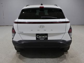 Used 2025 Hyundai Kona SEL FWD video 3