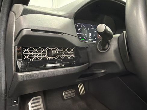 Used 2025 Honda Accord Sport image 30