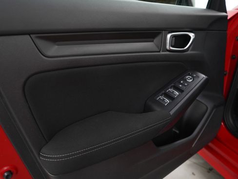 Used 2023 Honda Civic Sport image 22