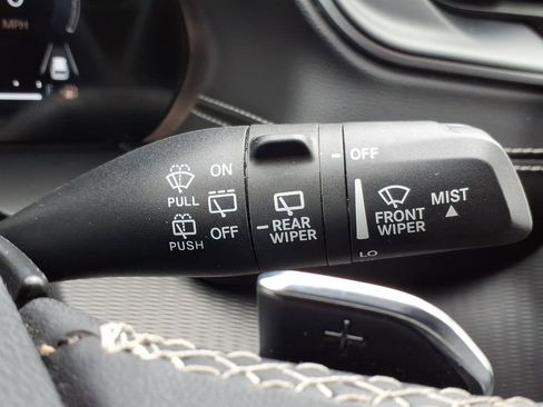 Used 2023 Jeep Grand Cherokee L Laredo AWD/4WD image 29