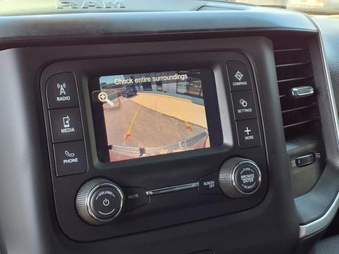 Used 2022 RAM 1500 Big Horn image 19