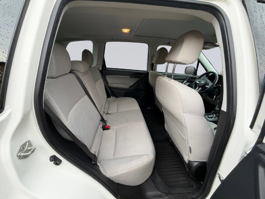 Used 2017 Subaru Forester 2.5i Premium w/ Protection Package #1 AWD/4WD image 20