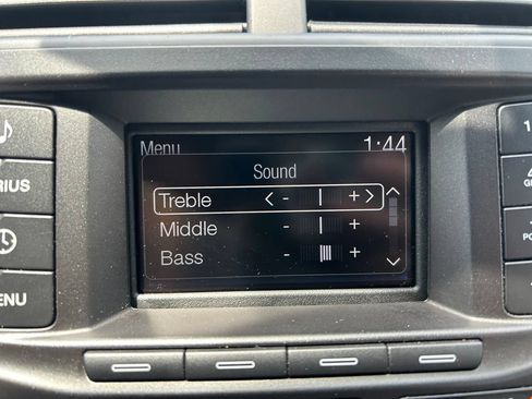Used 2018 Ford Explorer XLT AWD/4WD image 24