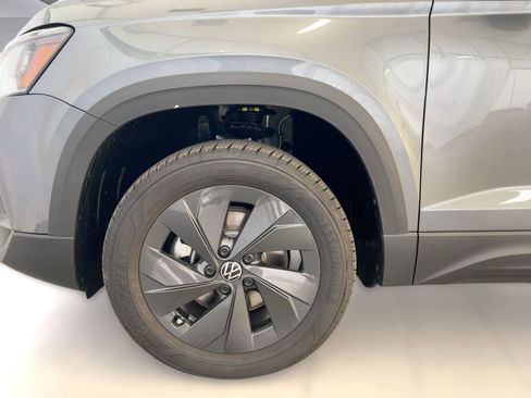 New 2026 Volkswagen Taos S image 12