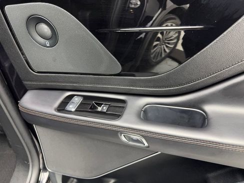 Used 2024 Lincoln Aviator Reserve w/ Equipment Group 201A image 45