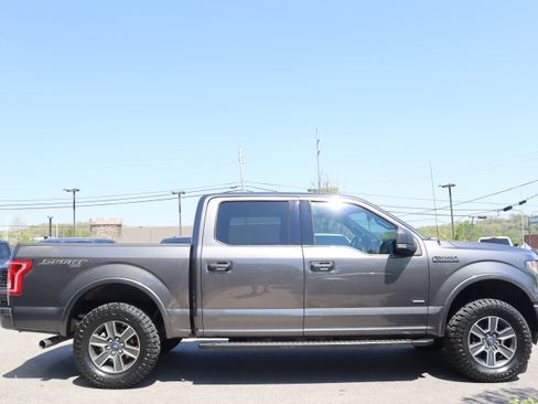 Used 2016 Ford F150 XLT w/ Equipment Group 302A Luxury AWD/4WD image 6