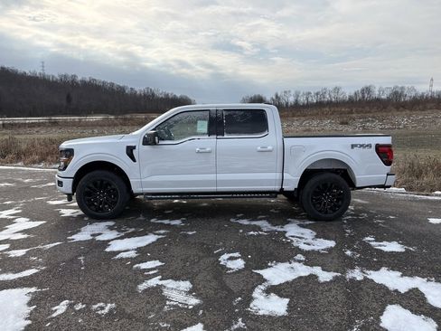 New 2026 Ford F150 XLT w/ Equipment Group 302A MID image 2